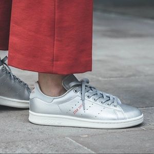 Silver Stan Smith Sneakers